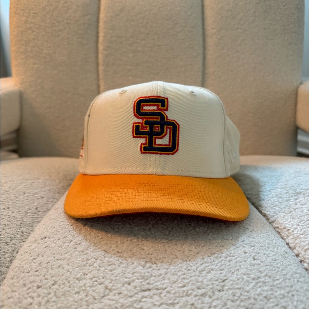 San Diego Padres 'Golden State' New Era 59Fifty (5950) Fitted Hat Size 7 5/8